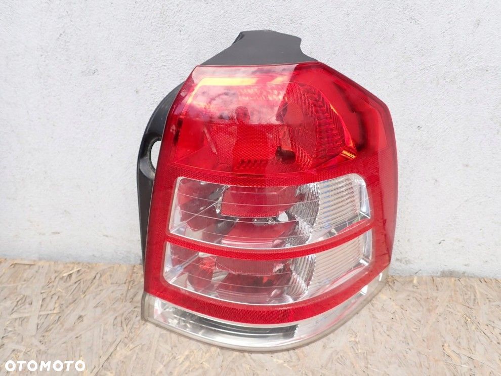 OPEL ZAFIRA B LIFT 08- PRAWA TYLNA LAMPA ORYGINAŁ 13349826 - 1