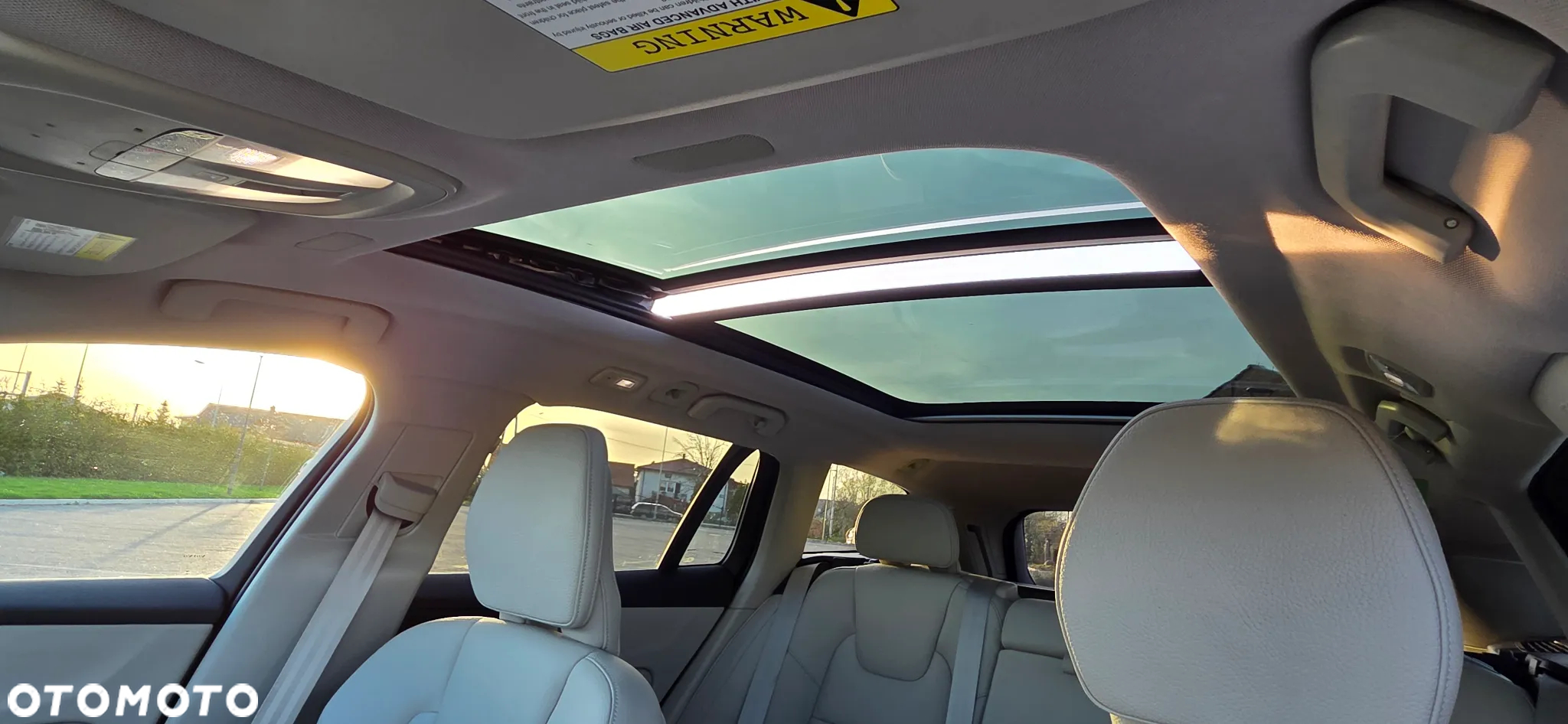 Volvo V60 Cross Country B5 B AWD Plus - 21