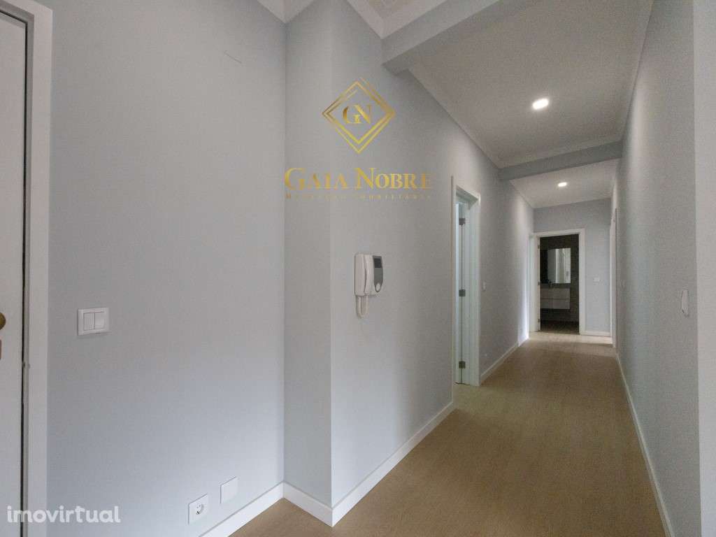 T2 em Santa Marinha - Grande imagem: 5/12