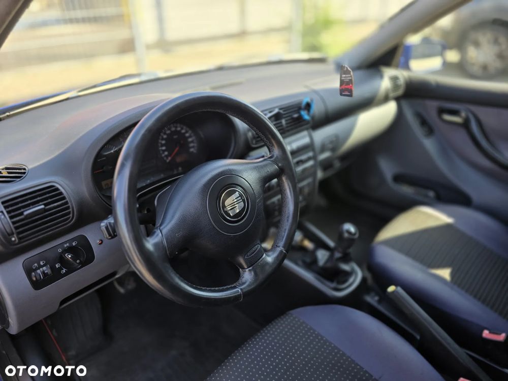 Seat Leon 1.9 TDI Signo - 5