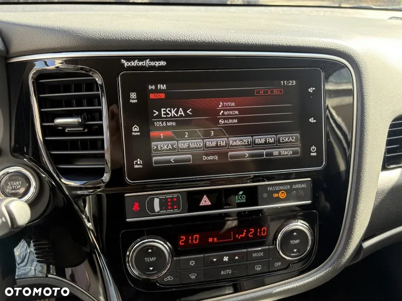 Mitsubishi Outlander 2.0 Intense + SDA 4WD CVT - 19