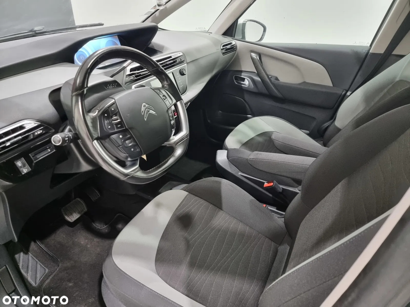Citroën C4 Grand Picasso e-HDi 115 ETG6 Attraction - 8