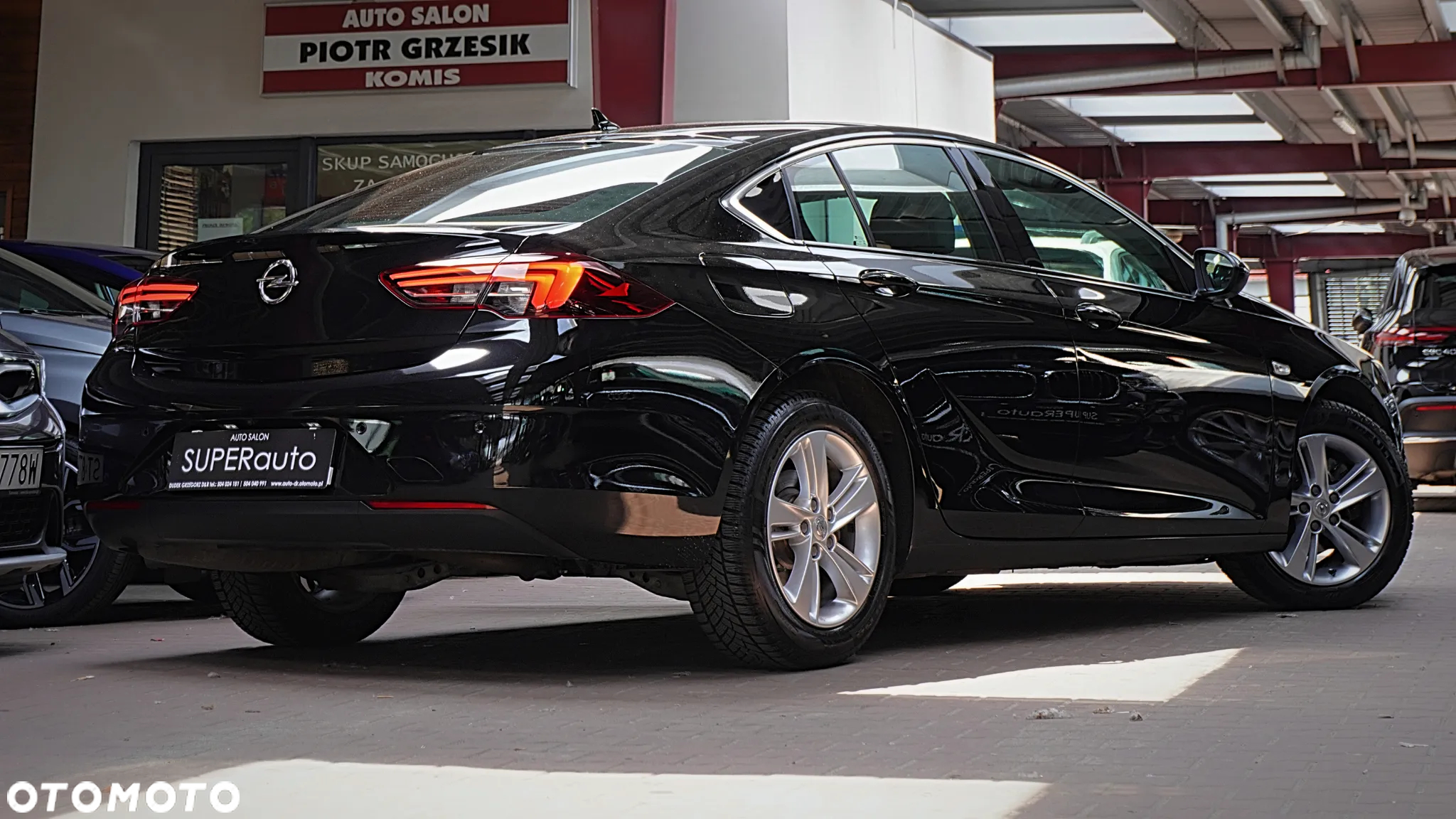 Opel Insignia 1.5 T Innovation S&S - 12