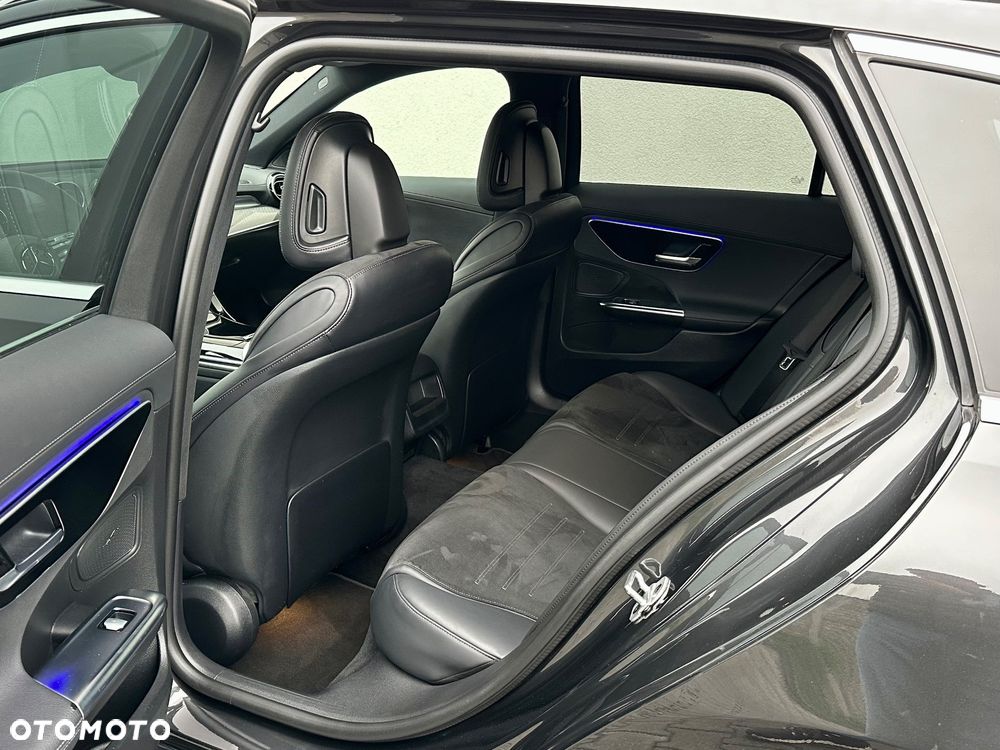 Mercedes-Benz Klasa C 220 d 9G-TRONIC AMG Line - 27