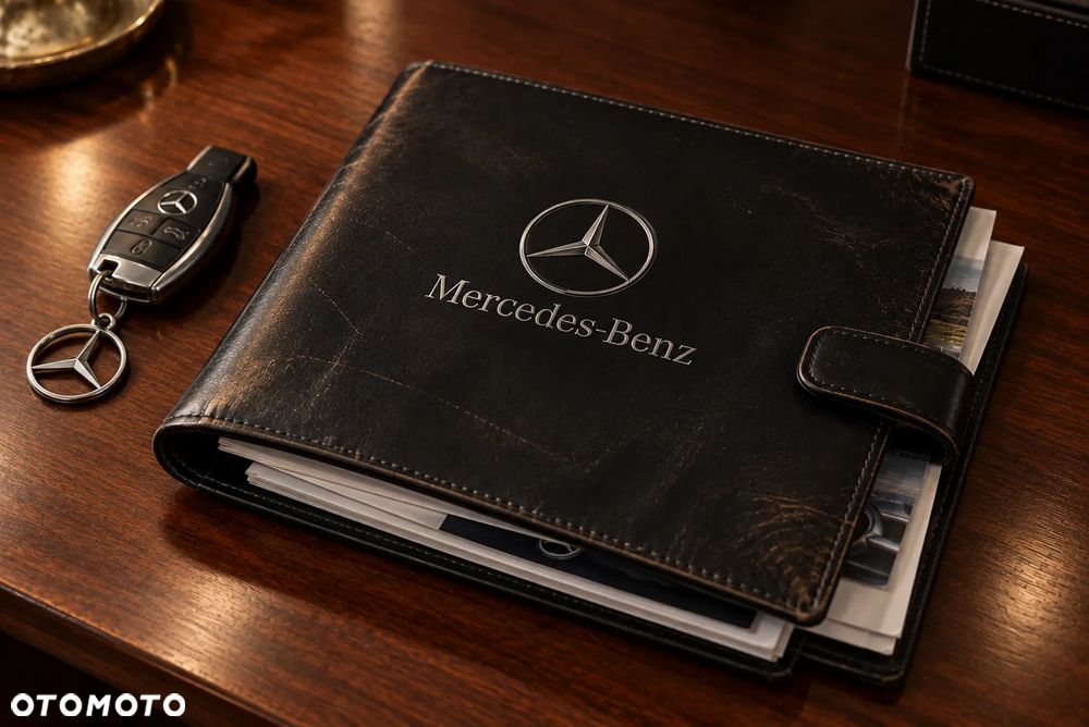 Mercedes-Benz CLS - 21