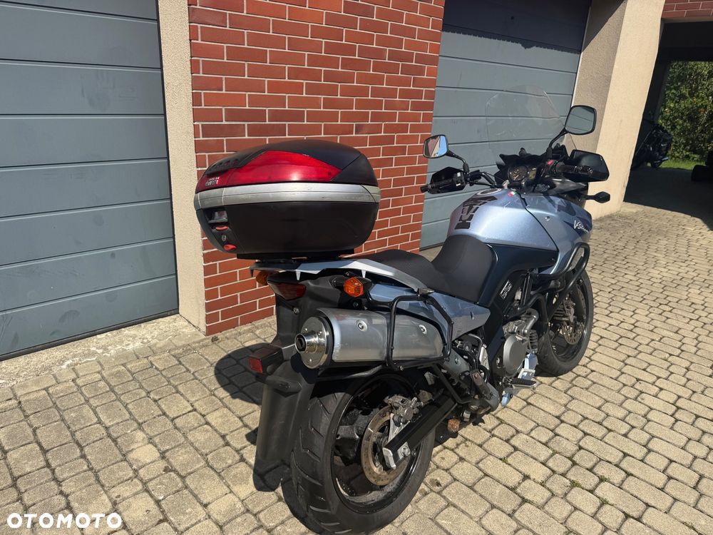 Suzuki V-STROM - 12