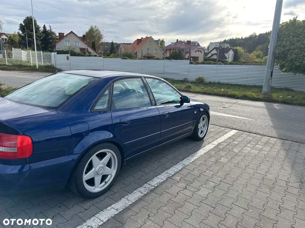 Audi A4 Limousine 1.8T - 3