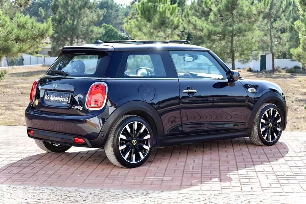 MINI 3 Portas Cooper SE - 4