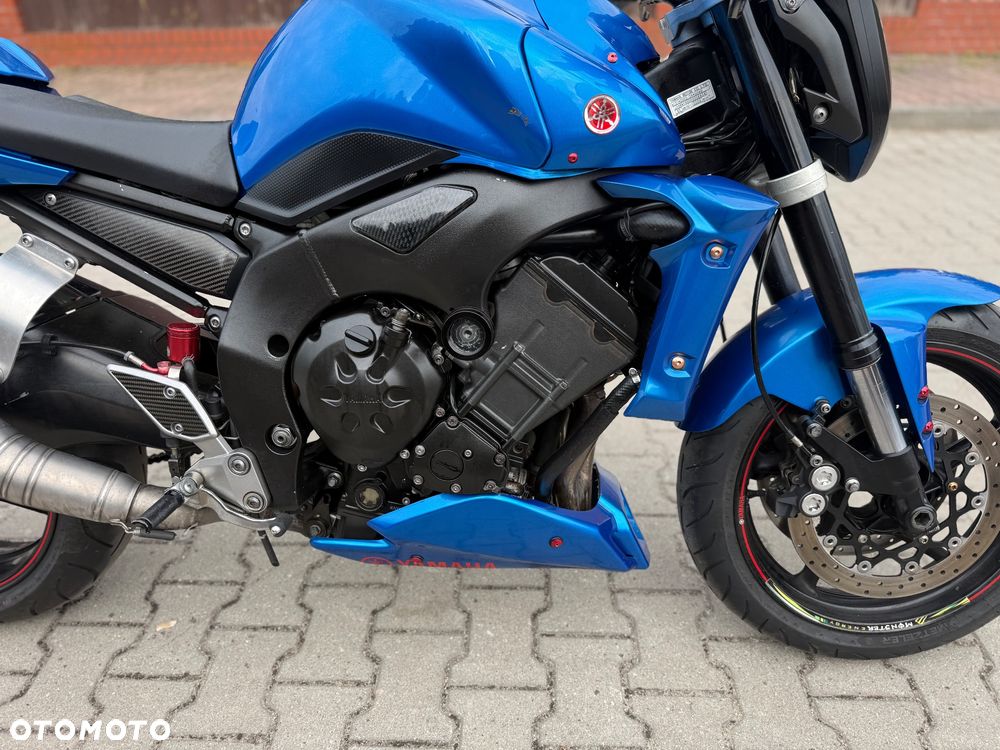 Yamaha FZ - 9