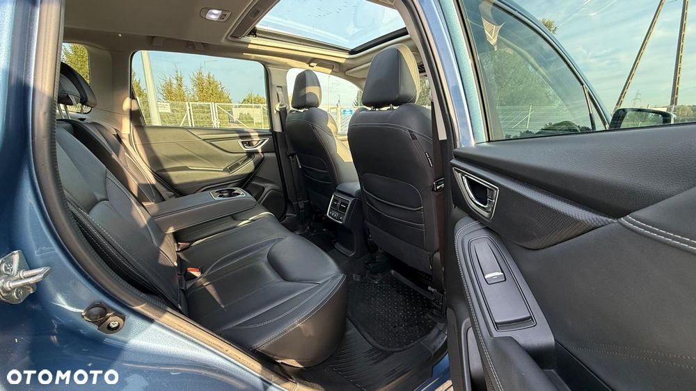 Subaru Forester 2.0i-L Platinum (EyeSight) Lineartronic - 10