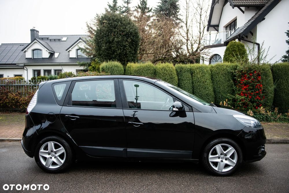 Renault Scenic 1.6 16V 110 TomTom Edition - 4