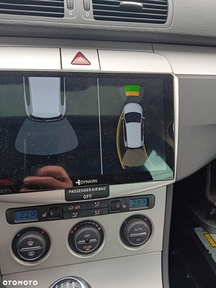 Volkswagen Passat - 13