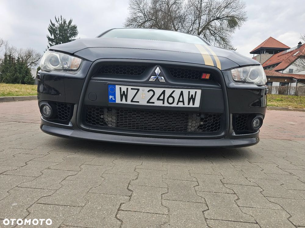 Mitsubishi Lancer - 8