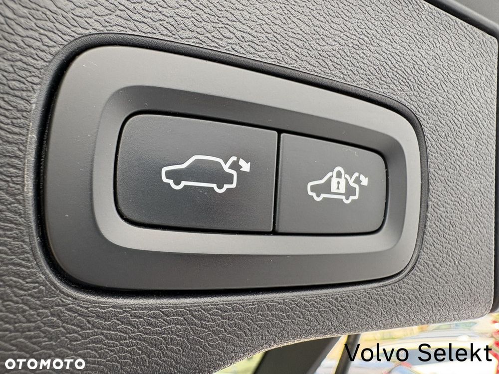 Volvo XC 60 - 23