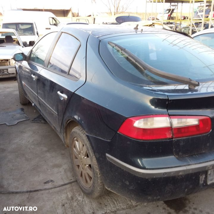 Dezmembrari  Renault LAGUNA 2  2001  > 2007 2.0 16V Benzina - 5