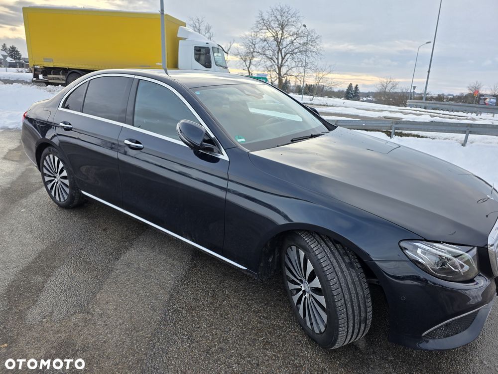 Mercedes-Benz Klasa E 200 9G-TRONIC - 33