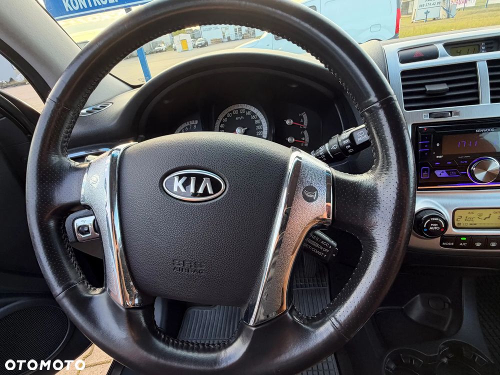 Kia Sportage 2.0 2WD EX - 18