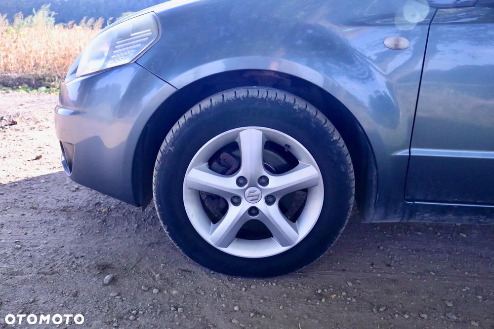 Suzuki SX4 1.6 GLX / Comfort - 9