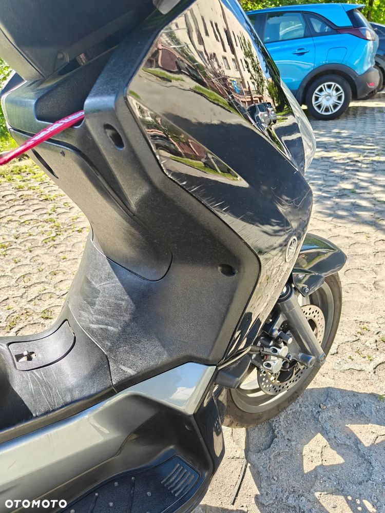 Yamaha X-max - 13