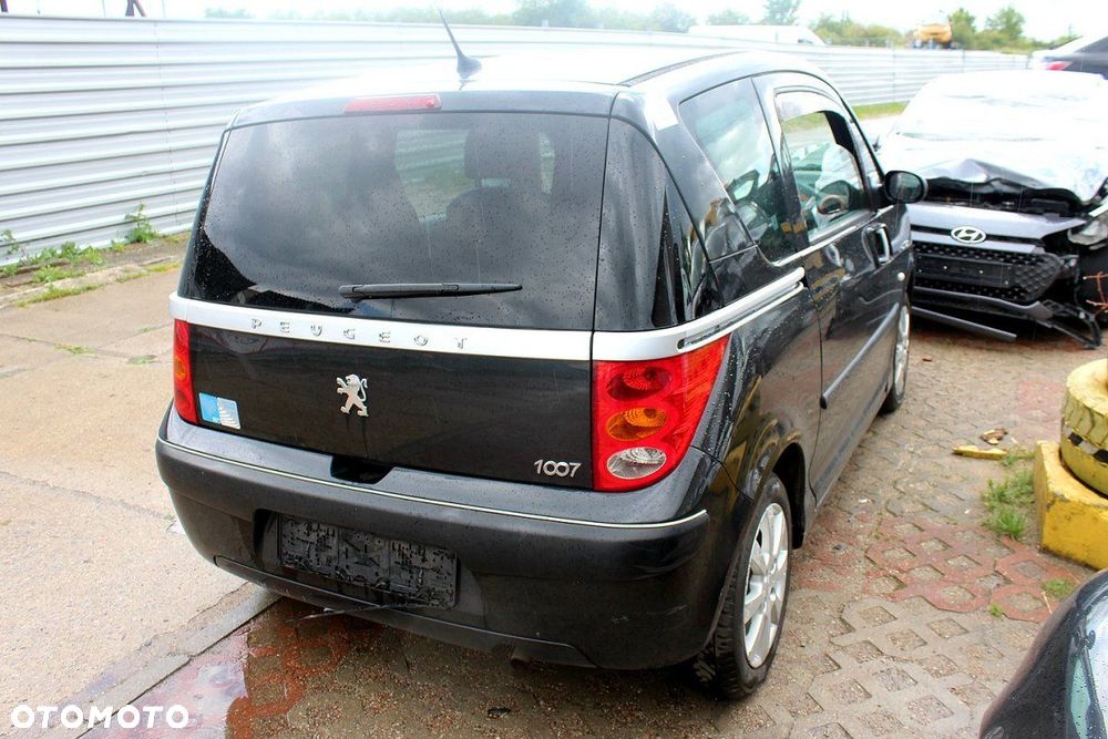 Peugeot 1007 2005 1.4i KFV Minivan 3-drzwi (MASKA, ZDERZAK, LAMPA, BŁOTNIK, DRZWI, SZYBA, FOTEL) - 7