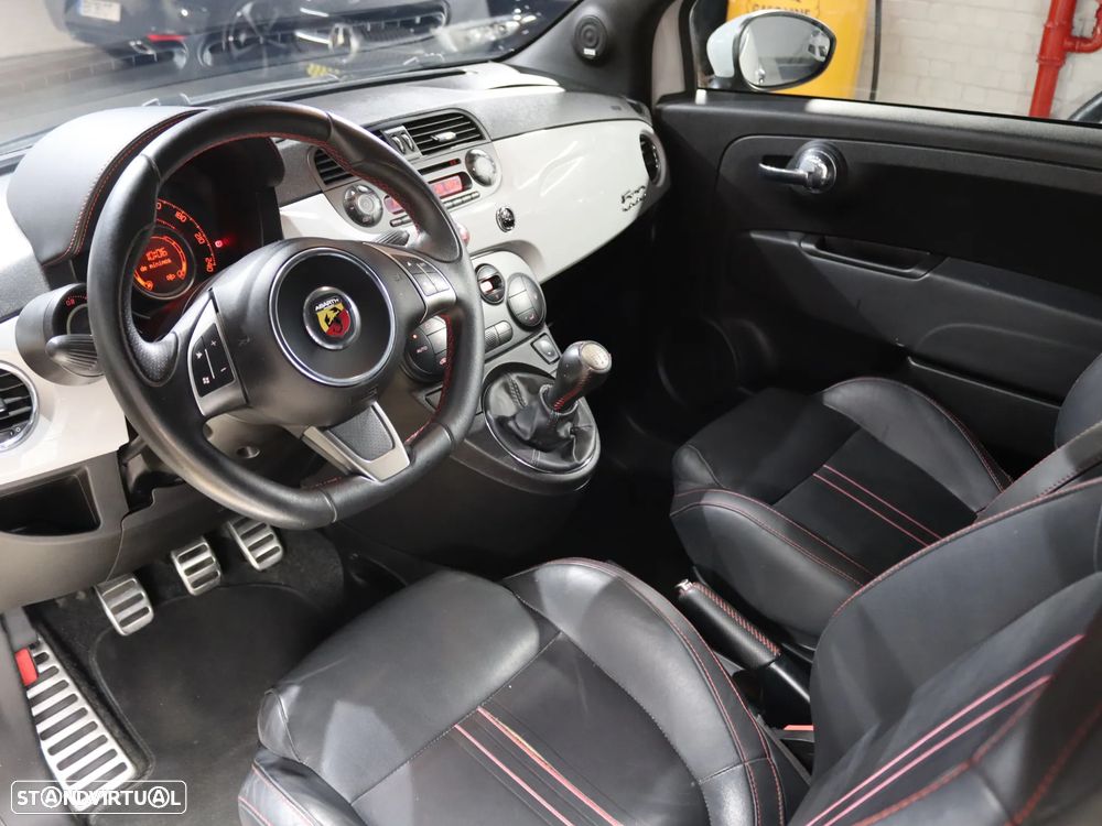 Abarth 500 1.4 T-Jet - 11