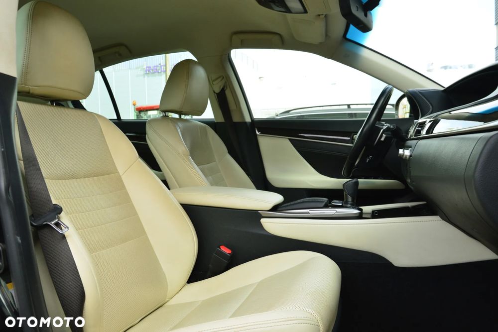 Lexus GS 200t / 300 Elegance - 17