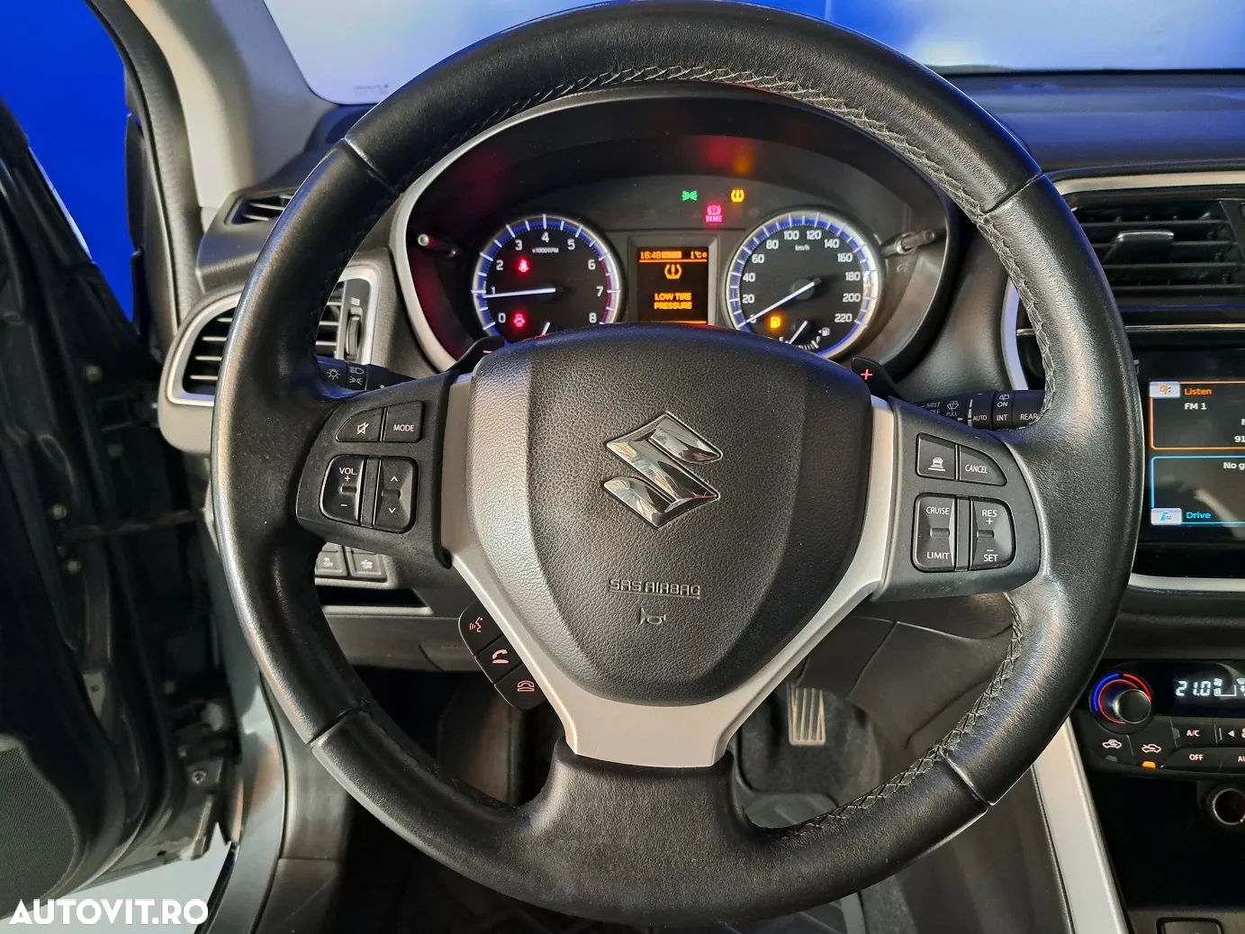 Suzuki SX4 S-Cross - 11