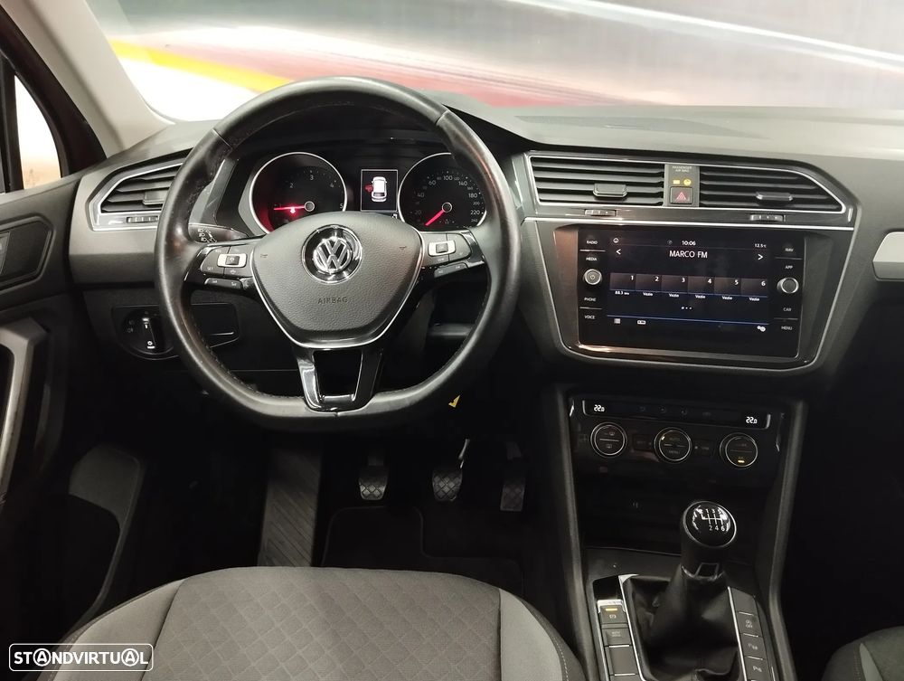 VW Tiguan 2.0 TDI Confortline - 11
