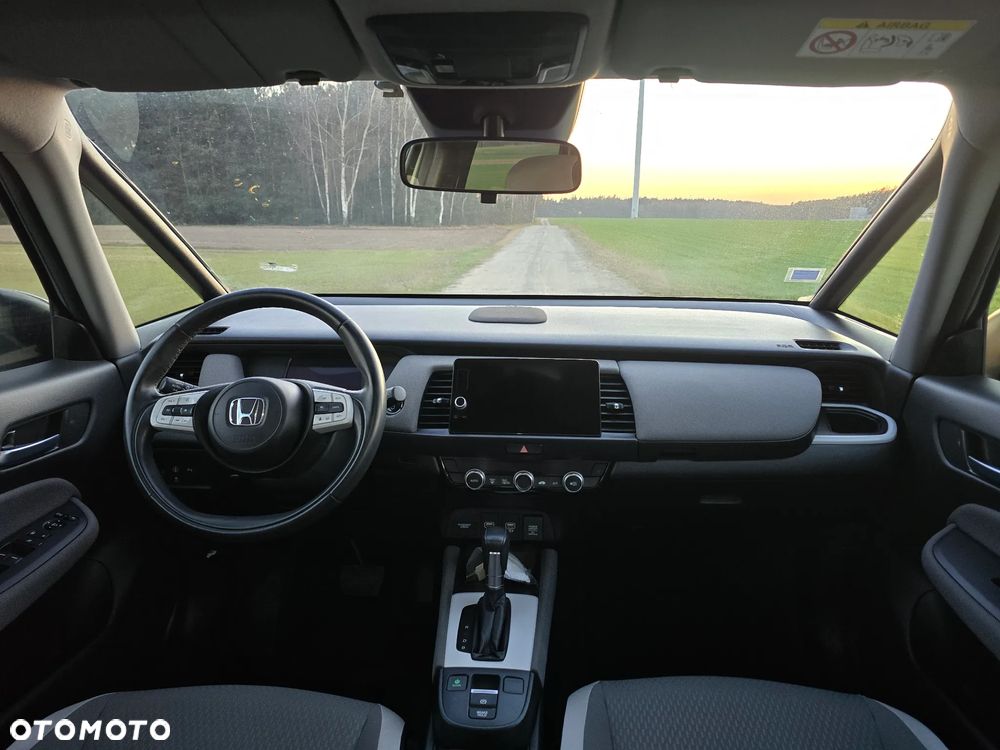 Honda Jazz 1.5 i-MMD Executive Crosstar (Czarny Dach) - 15