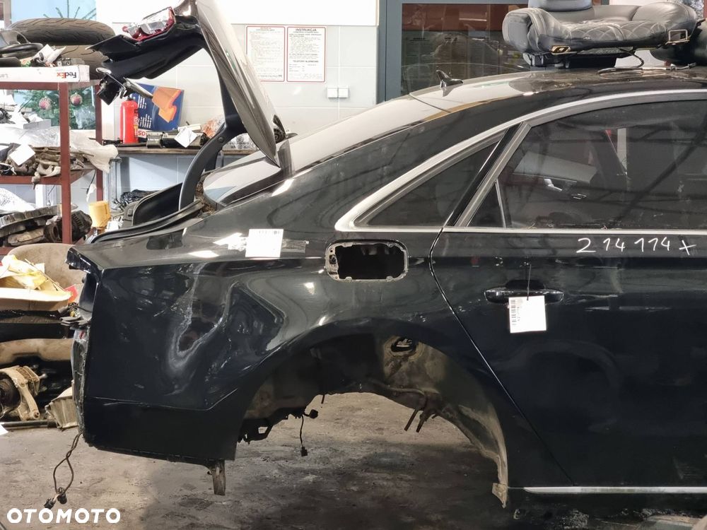 ĆWIARTKA BŁOTNIK PRAWY TYŁ AUDI A8 D4 LZ9Y - 1
