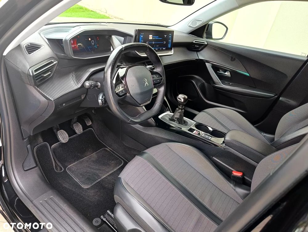Peugeot 2008 BlueHDi 110 Allure Pack - 10