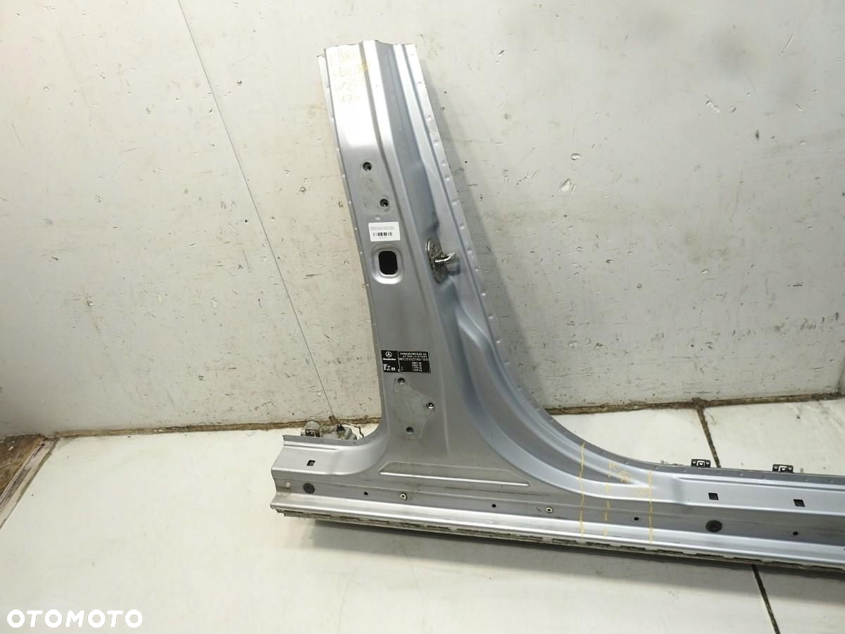 PRÓG SŁUPEK PRAWY BOK 775 MERCEDES R W251 - 9