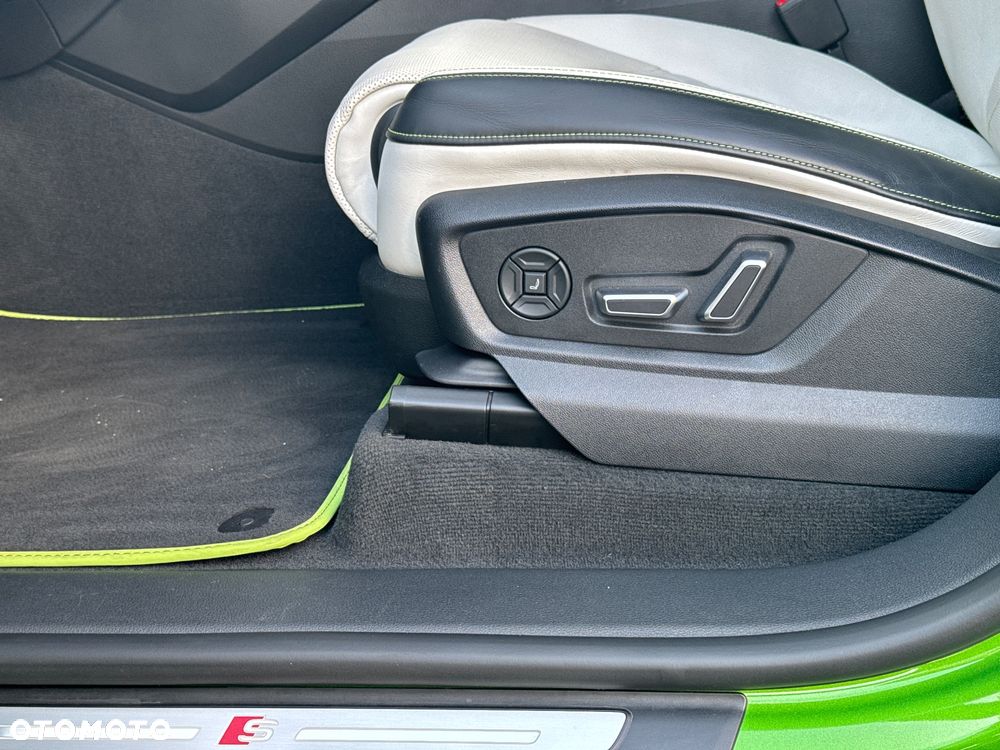 Audi SQ8 TFSI quattro tiptronic - 23