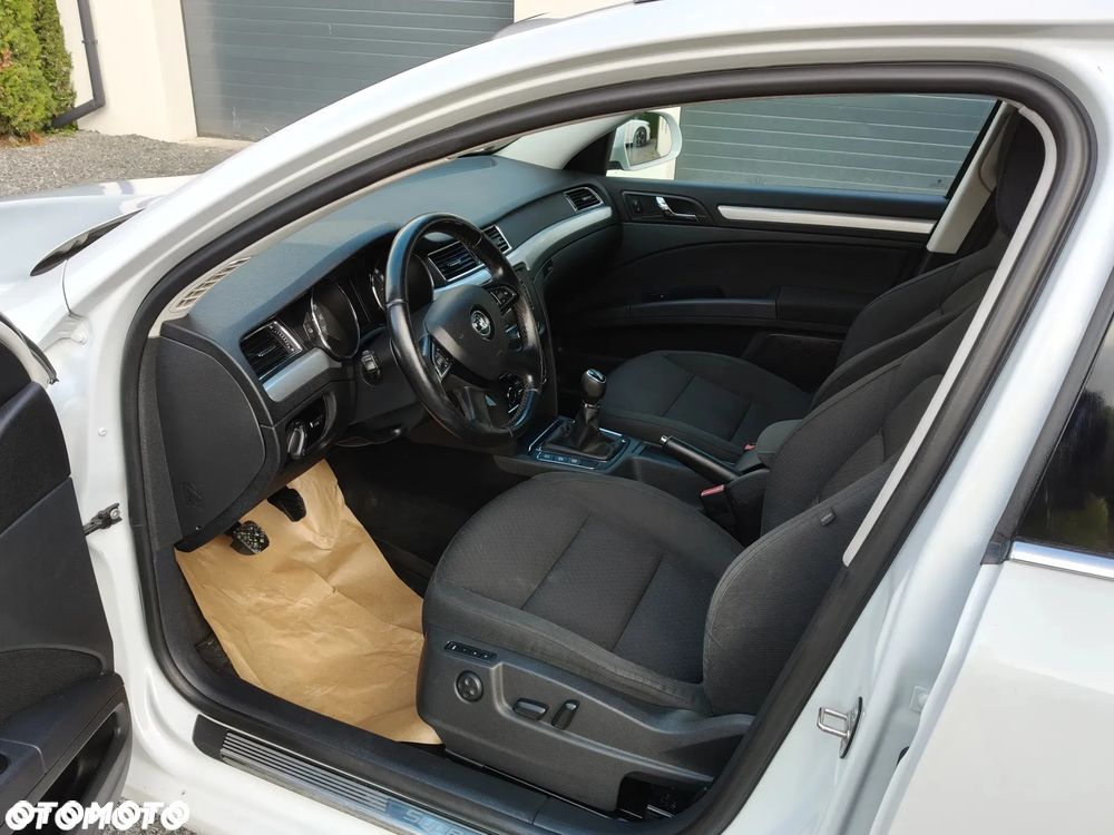 Skoda Superb 1.6 TDI Ambition - 7