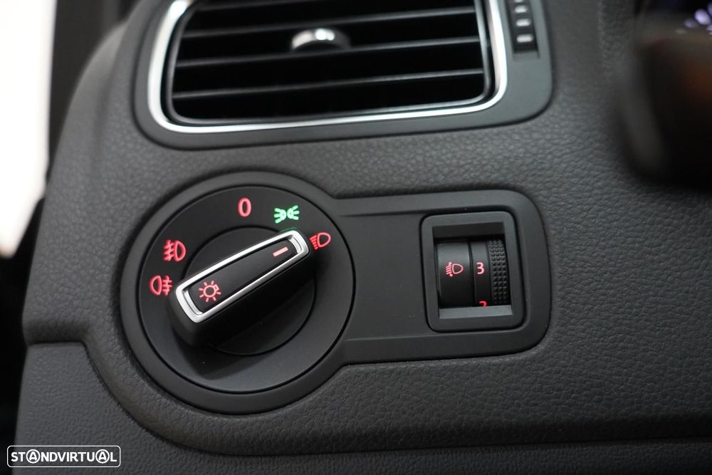 VW Polo 1.2 TSi Confortline Nav - 14