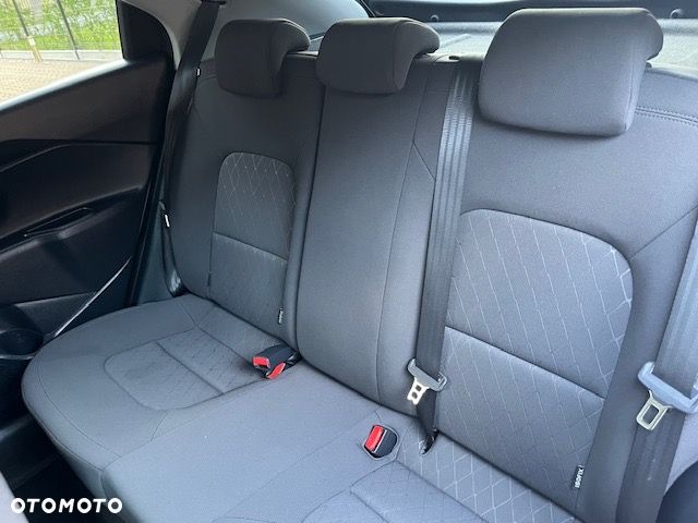 Kia Rio 1.2 Attract - 21