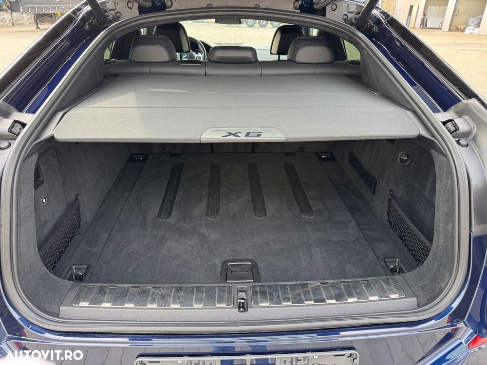 BMW X6 xDrive40d - 24