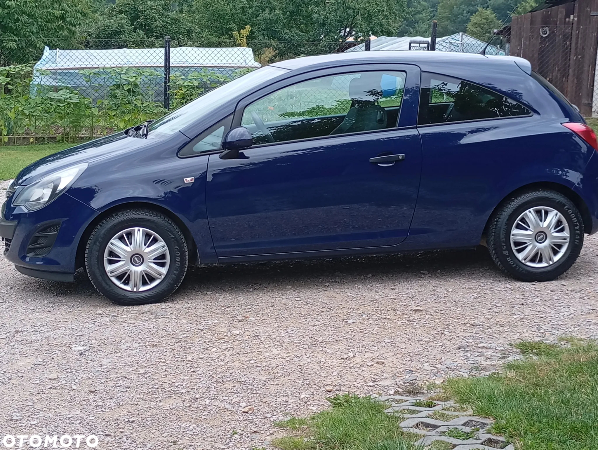 Opel Corsa 1.2 16V Edition 150 - 3