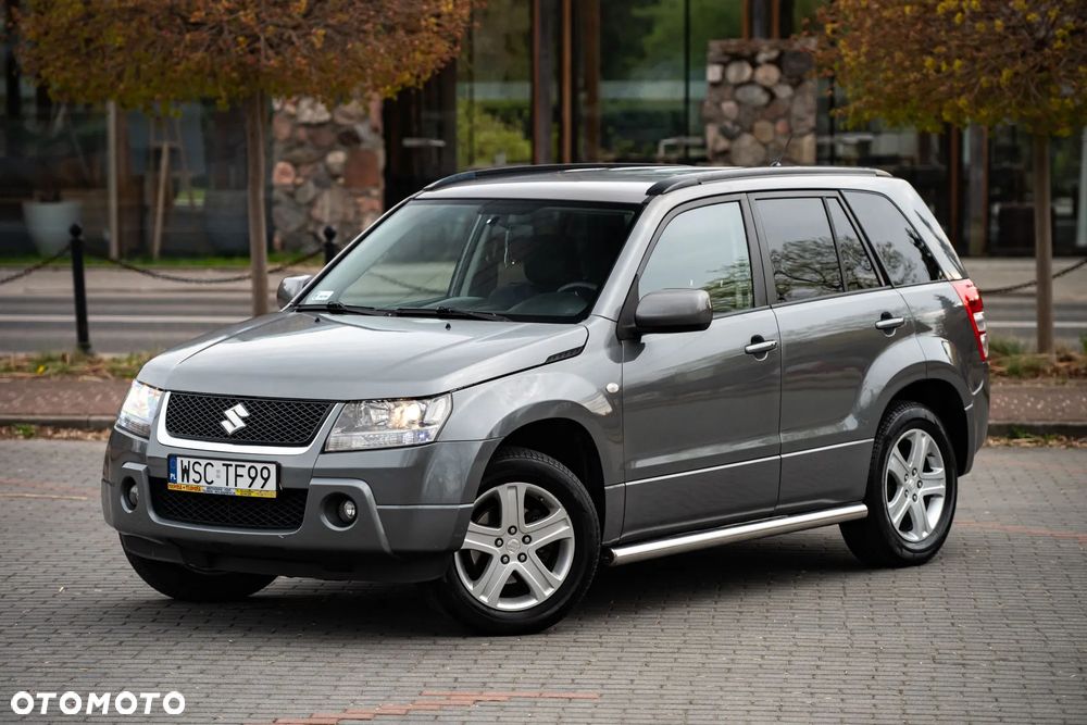 Suzuki Grand Vitara 2.0 Automatik Comfort + - 2