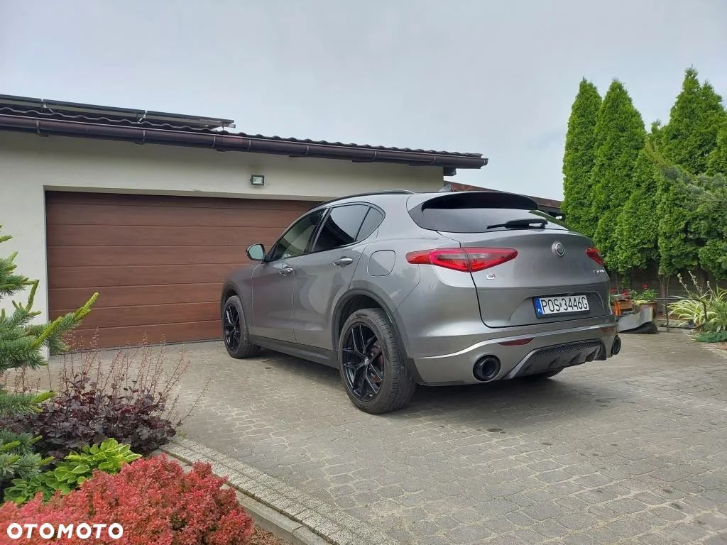 Alfa Romeo Stelvio 2.0 Turbo Veloce TI Q4 - 1