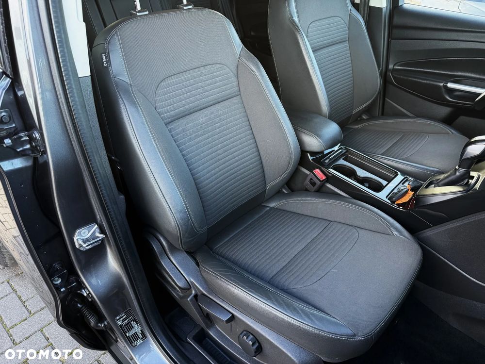 Ford Kuga 2.0 TDCi 4WD Titanium Plus - 13