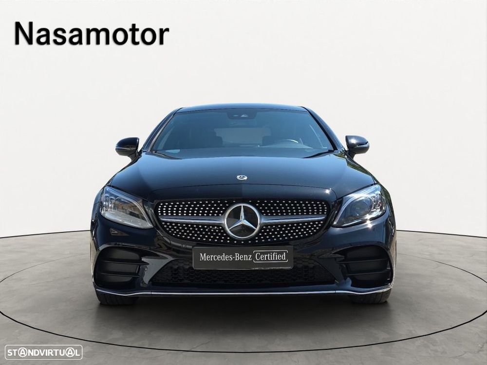 Mercedes-Benz C 220 d AMG Line — fotografia 6