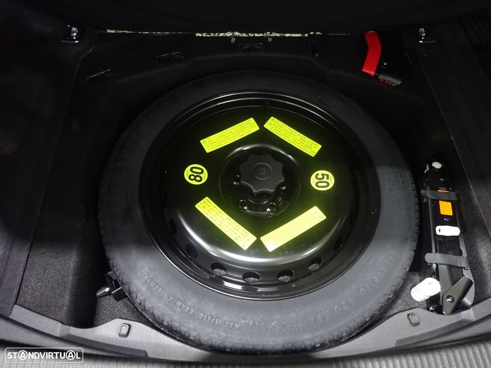 Audi A8 3.0 TDI V6 quattro Clean Diesel - 31