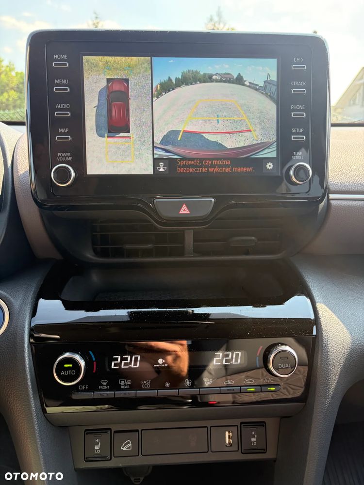 Toyota Yaris Cross Hybrid 1.5 Executive 4x4 - 17