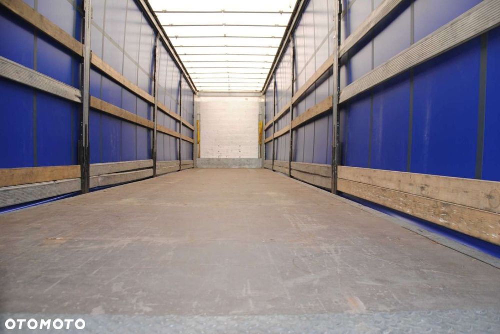 Schmitz Cargobull SCS kurtyna, podnoszona oś - 9