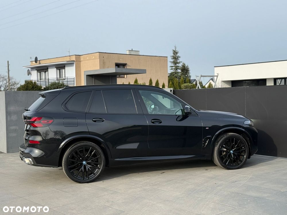 BMW X5 xDrive40d - 24