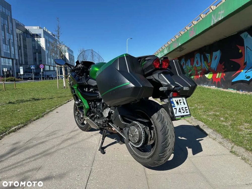 Kawasaki Ninja H2 SX - 6