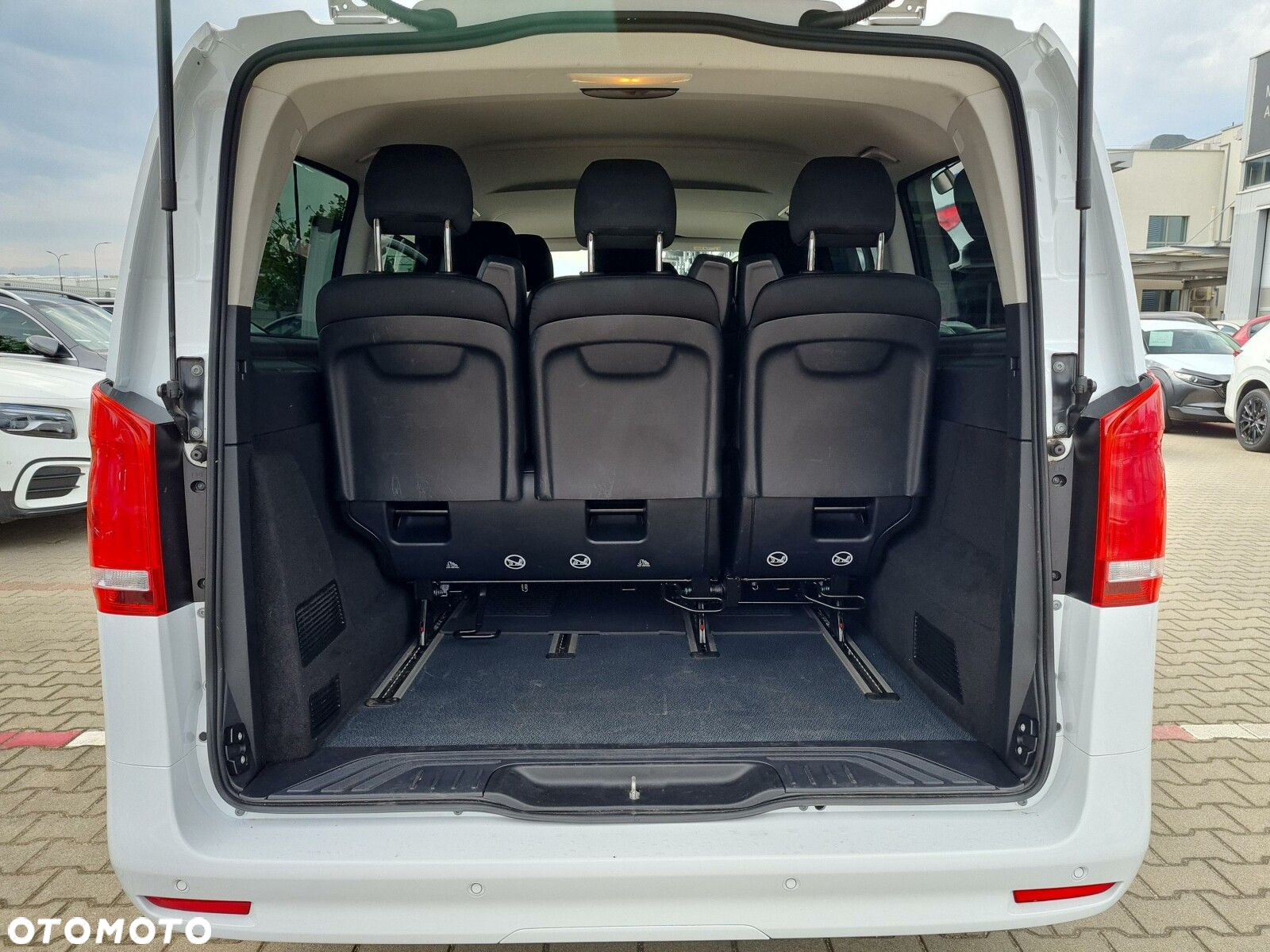 Mercedes-Benz Vito Tourer 114 CDI L2 Pro 9G-Tronic 447.703 - 26