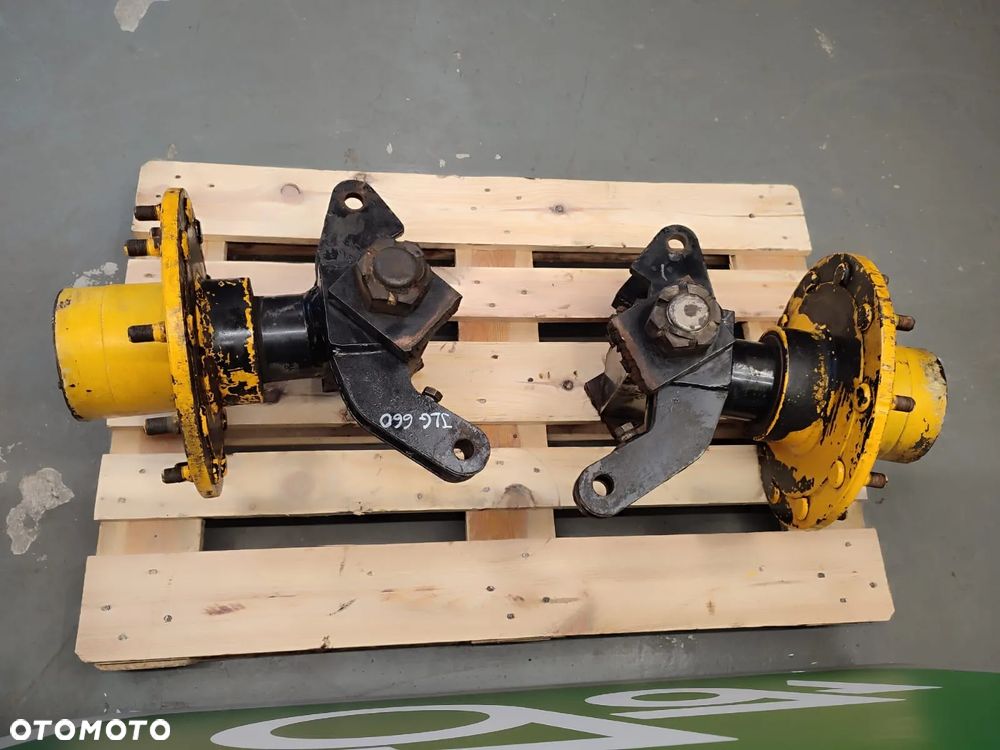 Piasta Zwrotnica JLG 660 - 5