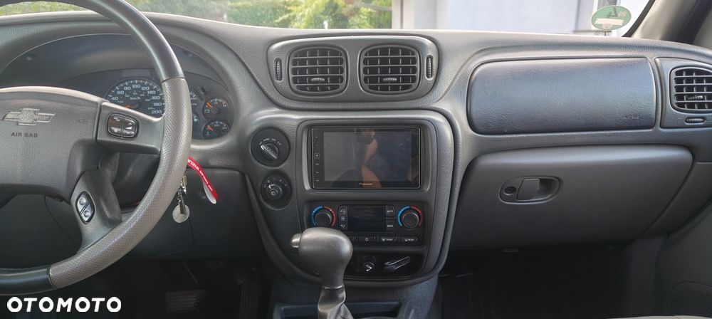 Chevrolet Trailblazer 4.2 LS 4WD - 15
